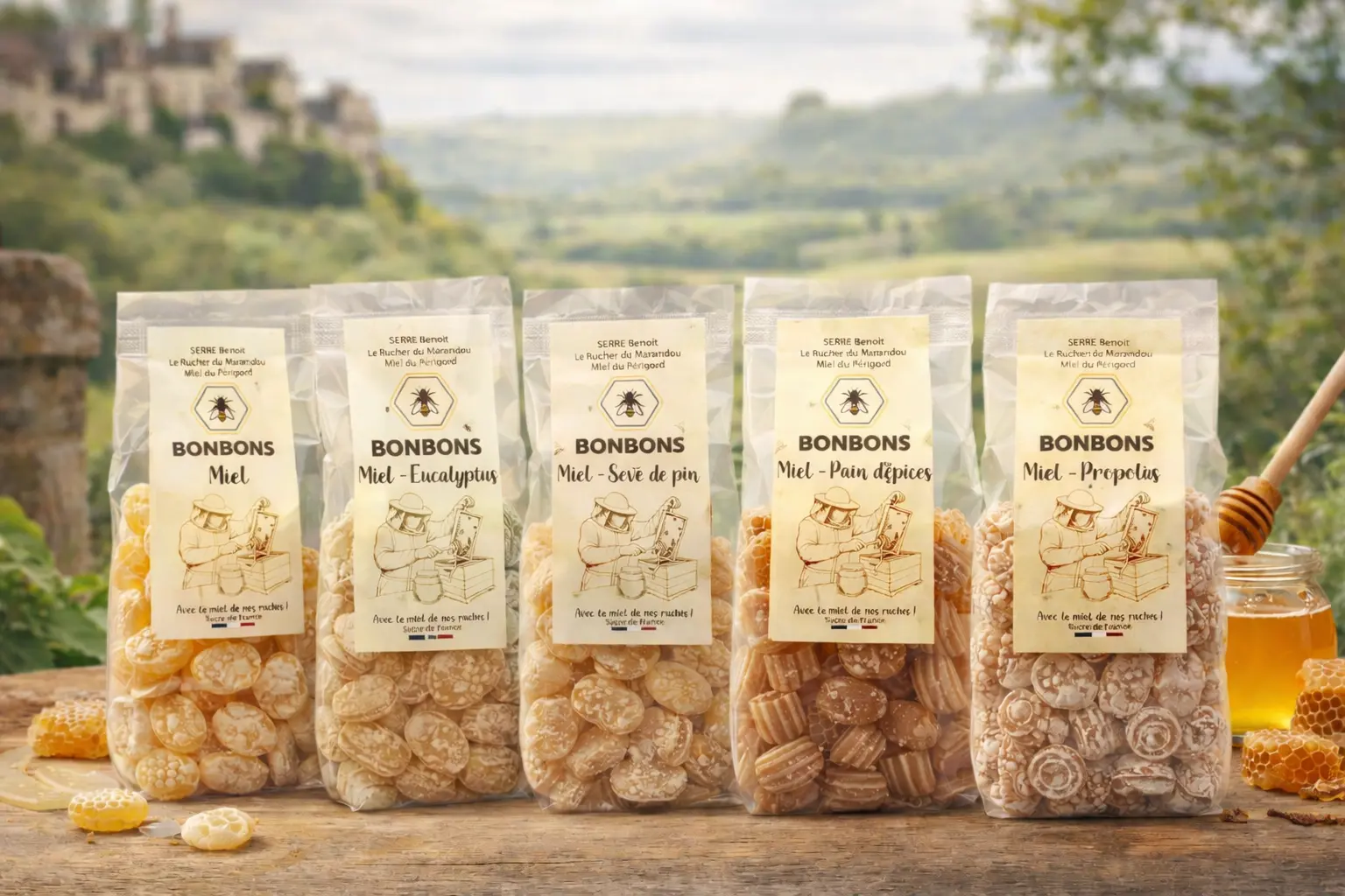 Bonbons au miel du Périgord Assortiment de bonbons au miel du Périgord du Rucher du Marandou, présentés en sachets artisanaux