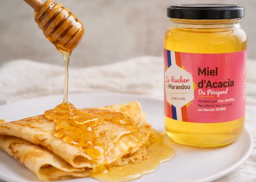 Crêpes au miel – Chandeleur gourmande Crêpes dorées nappées de miel artisanal pour la Chandeleur